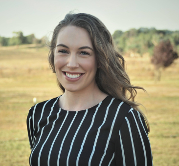 Headshot of Rachelle Fries